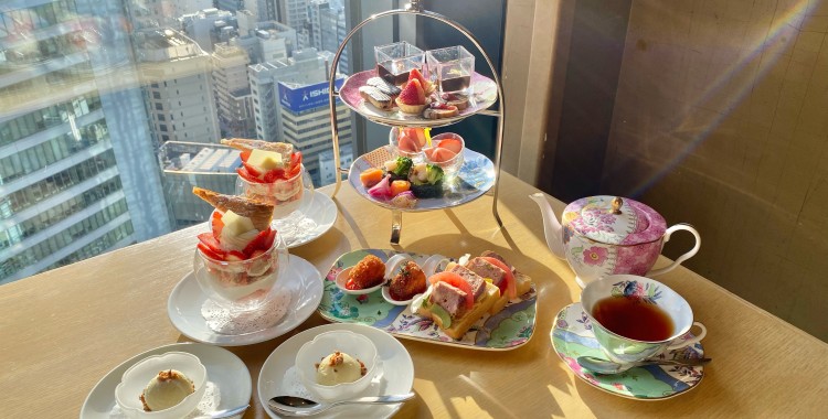 期間限定【ロイヤルパーク汐留】いちご＆チョコレートの贅沢なアフタヌーンティー